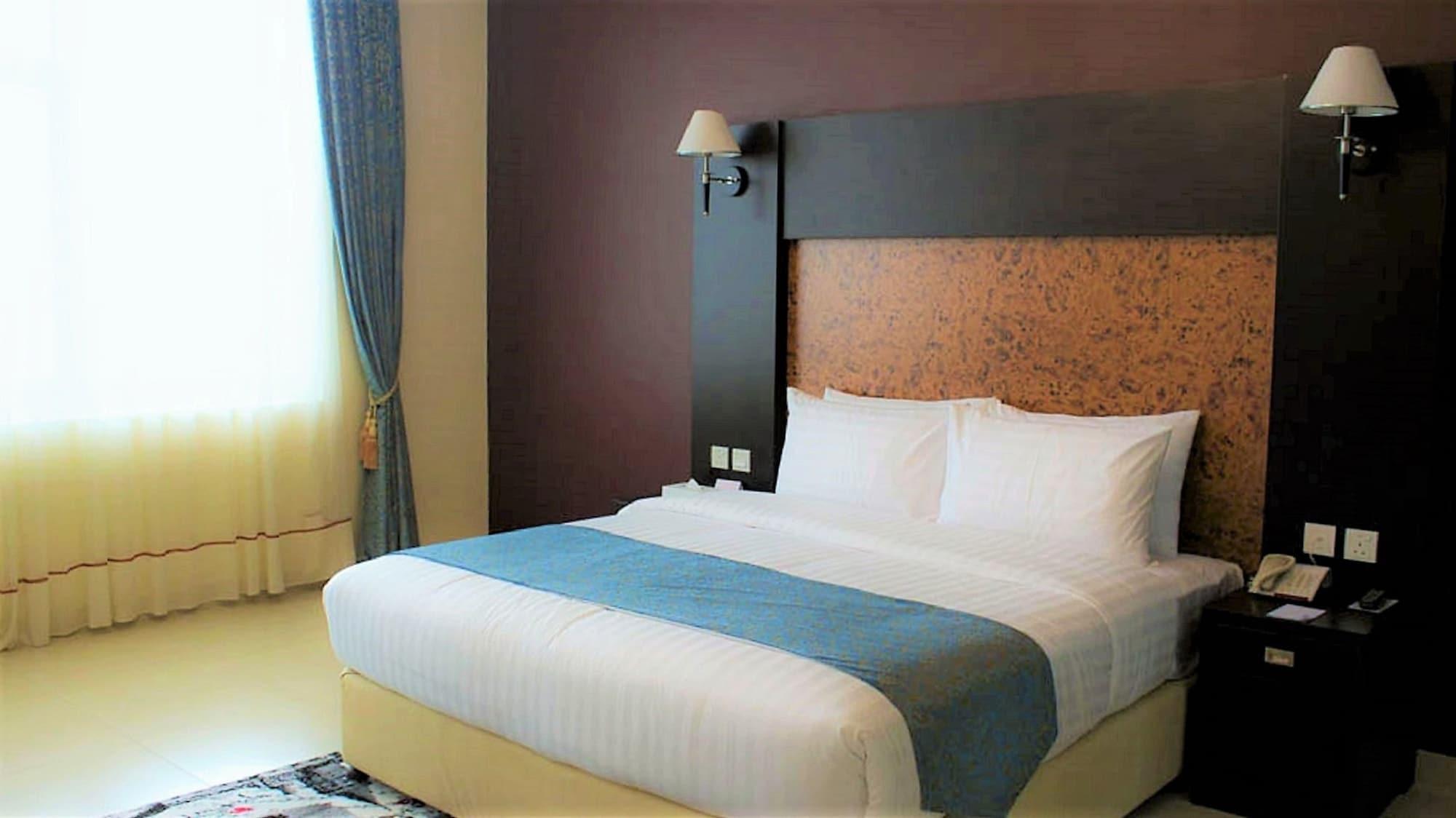 Royal Phoenicia Hotel Manama Exterior photo